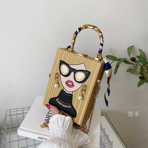 Dinner bag Personality small crowd graffiti mobile phone bag Vintage chain mobile phone bag