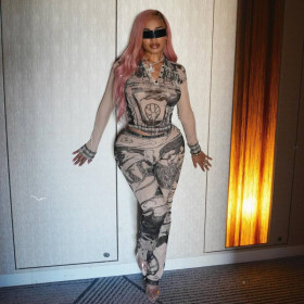 Fashion half-open collar long-sleeved screen printed trousers suit
