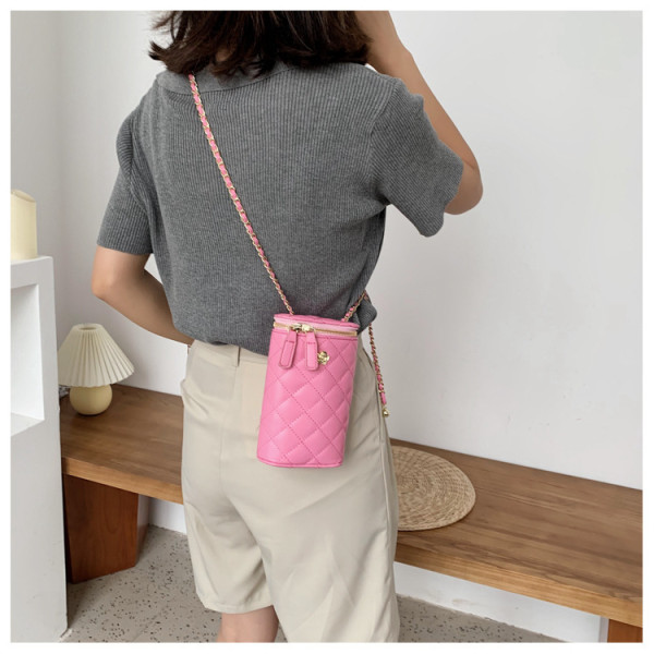 Fashion rhombus chain messenger bag Korean version versatile women's mobile phone bag