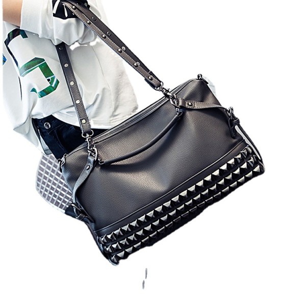 Large-capacity bag, litchi pattern, women's bag, fashionable rivet bag, one-shoulder diagonal cross portable punk bag