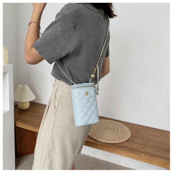 Fashion rhombus chain messenger bag Korean version versatile women's mobile phone bag