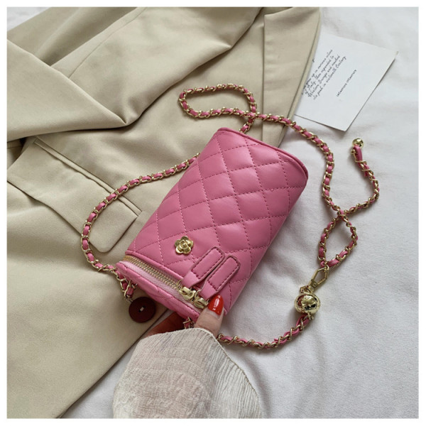 Fashion rhombus chain messenger bag Korean version versatile women's mobile phone bag
