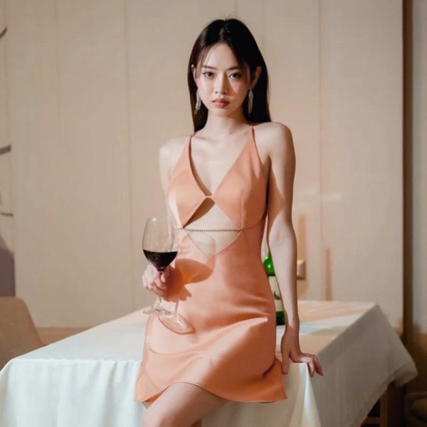 Sexy hollow lace drill strap dress backless party dress