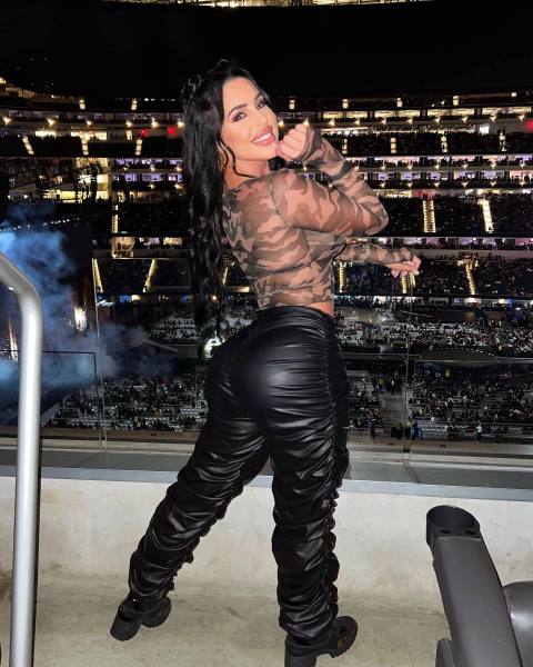 Casual pants Fashion pleated strapping slim leather pants
