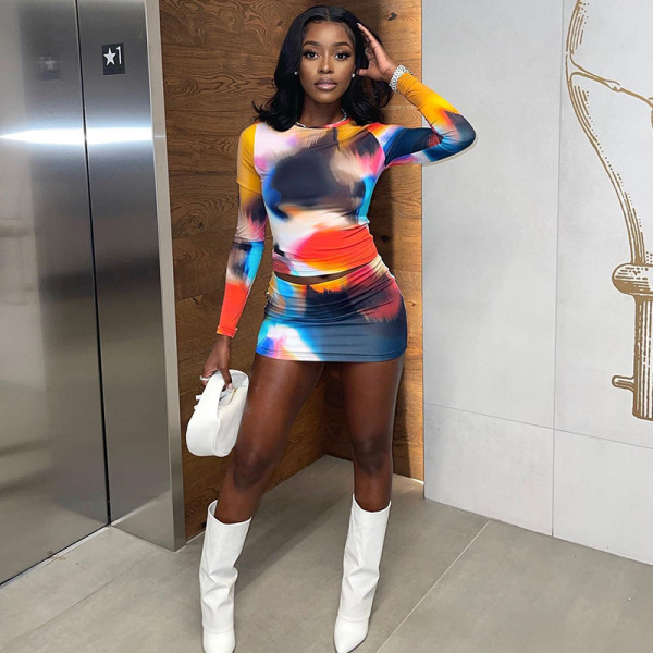 Round neck long-sleeved printed top mini skirt fashion suit