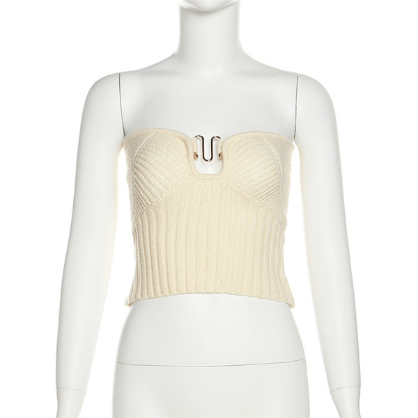 Fashion sexy hot girl street shot sleeveless shoulder wrap chest open back short vest