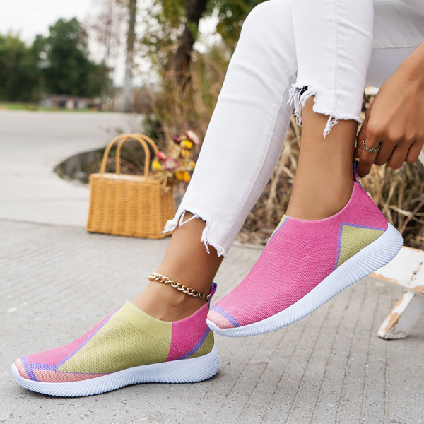 Large women's shoes Rainbow color fly woven breathable lightweight camouflage flat sneakers