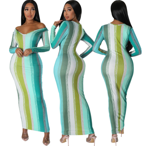 Sexy and fashionable digital printing V-neck long-sleeved women's dress