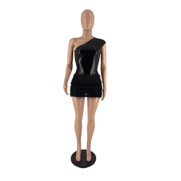 Sexy slim bright leather buttock knit wool one-shoulder short skirt two-piece set