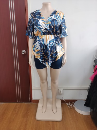 Large women's printed two-piece T-shirt shorts set