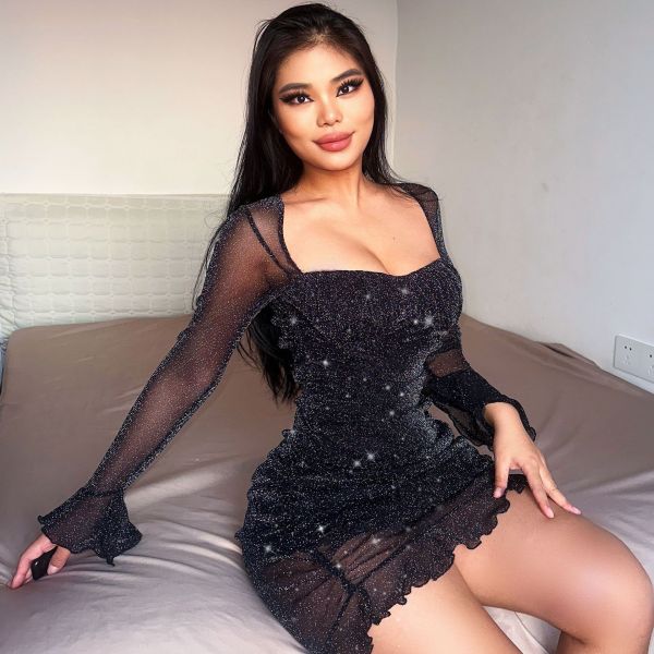 Temperament sparkling pleated long-sleeved dress sexy waist show thin square neck party buttock skirt