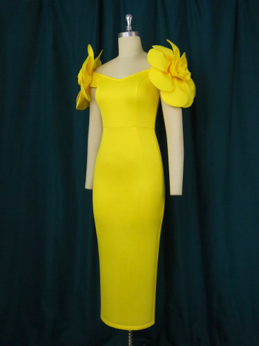 Sexy low-cut three-dimensional flower dress temperament waist fitting banquet one-step skirt