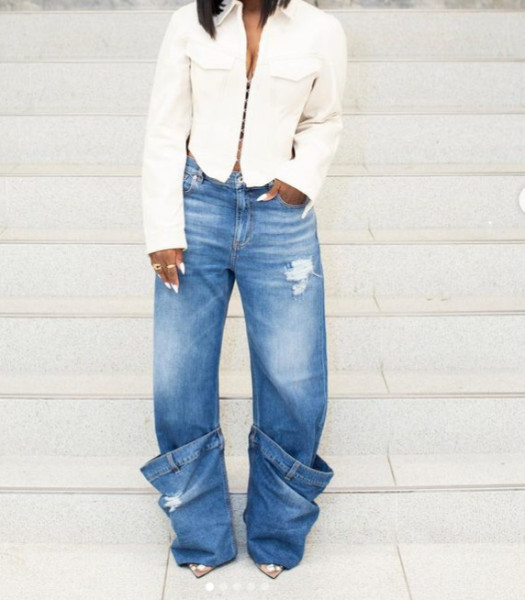 Featured embroidered jeans