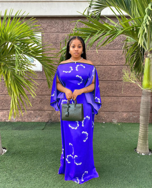 Sexy long-sleeved split sleeve dress