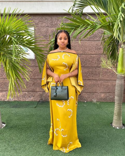 Sexy long-sleeved split sleeve dress