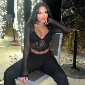 Women's Fashion V-Neck Sexy Mesh Panel Lace Underlay T-shirt