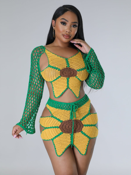 Women's beach suit Sexy hand crocheted sunflower fashion suit