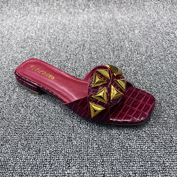 Flat sandals Women's versatile oversized slippers for external wear