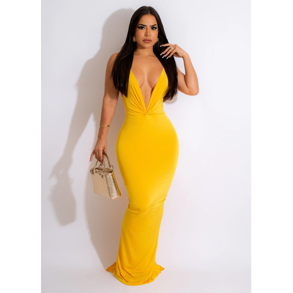 Women's solid color sleeveless pleated V-neck long dress