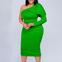 Diagonal collar solid color fashionable buttock wrap sexy dress Diagonal collar solid color fashionable buttock wrap sexy dress