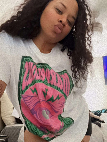 Round neck loose fitting slim short sleeved T-shirt