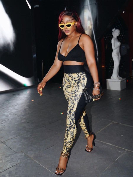 Fashionable and casual digital printing strap wrap chest and slim fitting two-piece set trend