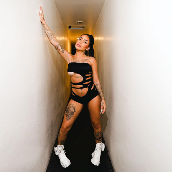 Solid Burnt Perforated Chest Wrapping Sexy One Piece Shorts