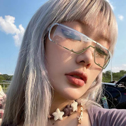 Steampunk style metal rivet glasses Fashion retro oval sunglasses Personality hollowed out sunglasses