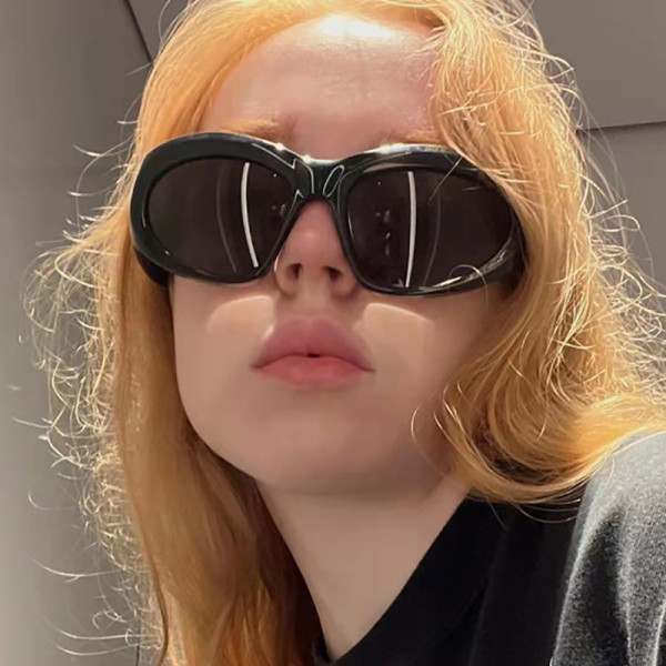 Oversized frame sunglasses, fashionable cat eye oval sunglasses, minimalist hip-hop party glasses for men and women