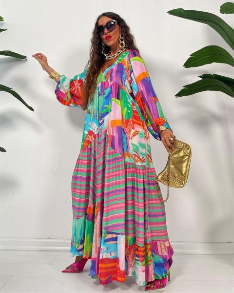 Oversized V-neck printed skirt with pleats, long sleeved loose fitting dress