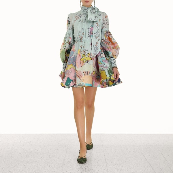 Women's lantern sleeves with large swing, positioning printing, waist closing, slimming long sleeved dress with large swing skirt
