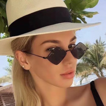 Retro quadrilateral metal frame sunglasses sunglasses hip-hop personalized beach glasses