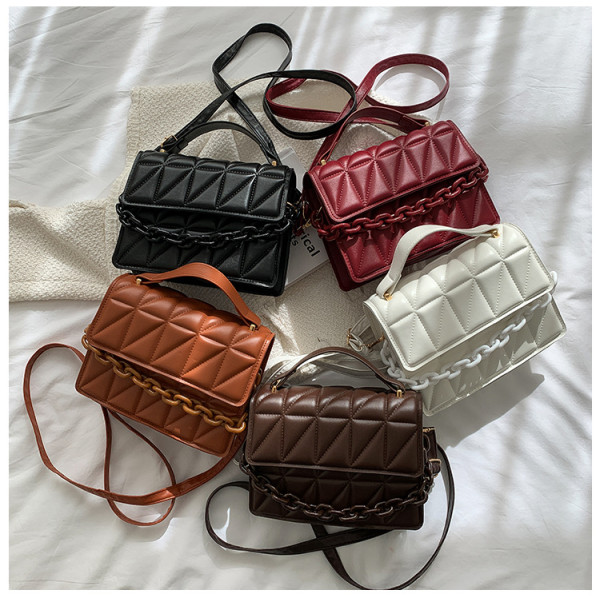 Handheld small square bag with simple diamond pattern and popular design crossbody bag