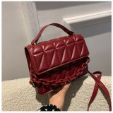 Handheld small square bag with simple diamond pattern and popular design crossbody bag