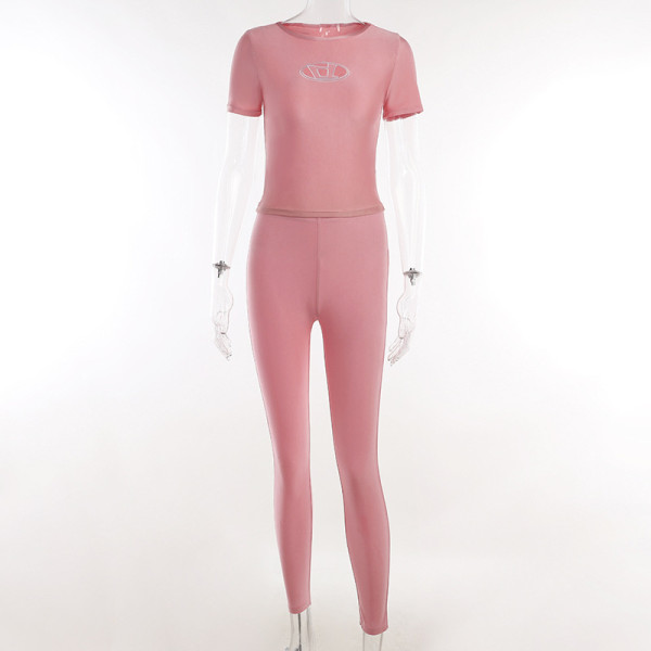 Round neck D-line embroidered short sleeved T-shirt with high waist and buttocks, tight pants, sports and casual spicy girl set