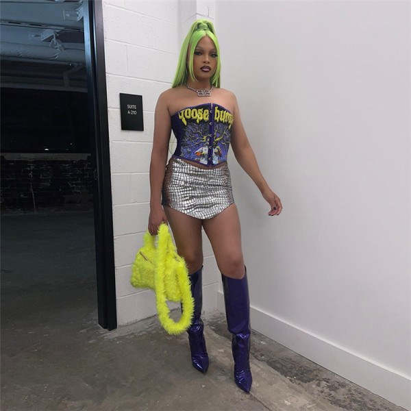 Fashionable and sexy ultra short buttocks skirt with bright reflective slim fitting skirt
