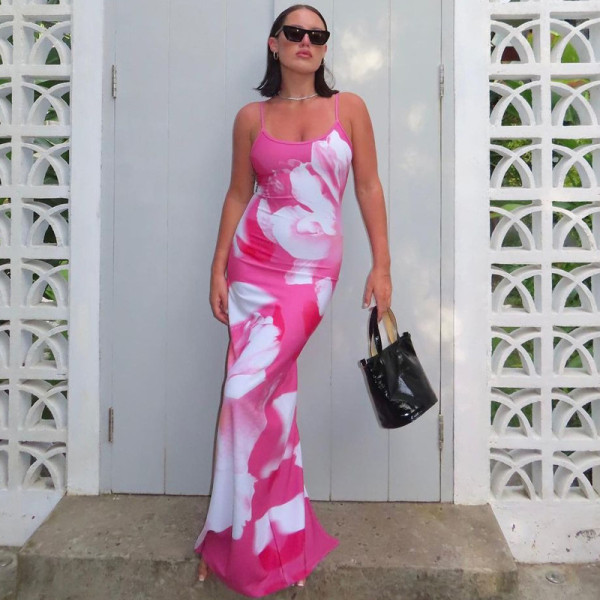 Fashionable and Sexy U-neck Open Back Split Strap Dress