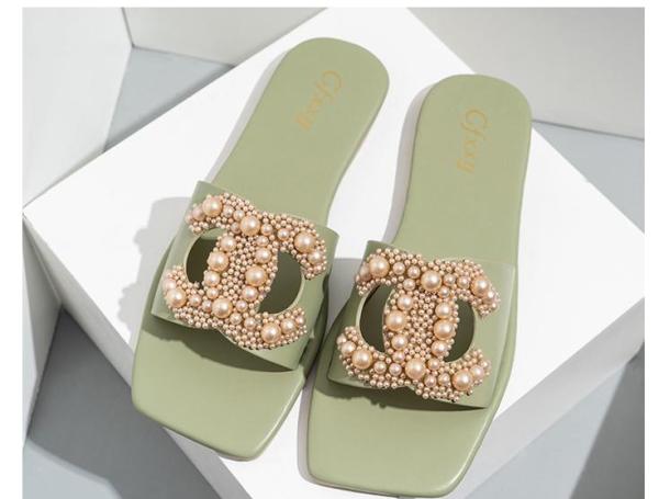 Large one line casual women's slippers, fashionable solid color pearl women's shoes