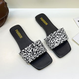 Beach casual fashion sandals