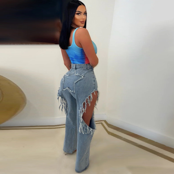 Sexy distressed washed jeans