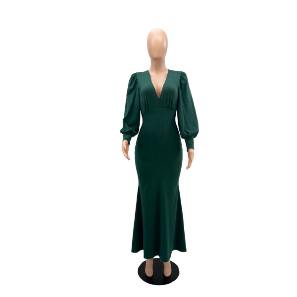 Long sleeved V-neck slim fitting temperament waistband dress autumn and winter women's dress