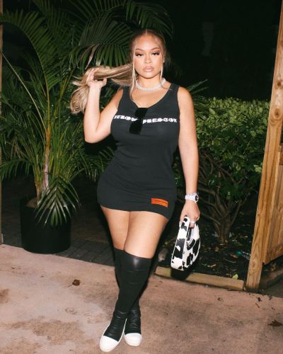 Casual letter printed round neck short sleeved slim fitting sleeveless dress short skirt