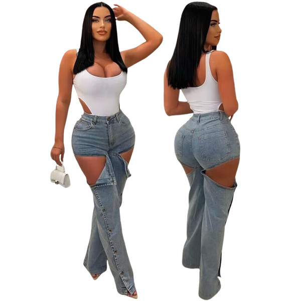 Fashionable slit wispy jeans