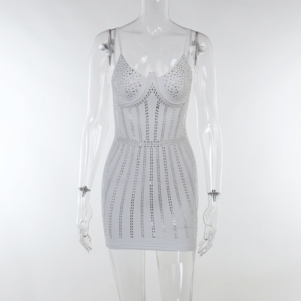 Slim fitting sexy buttocks wrapped dress with straps, hot diamonds, fashionable spicy girls casual short skirt