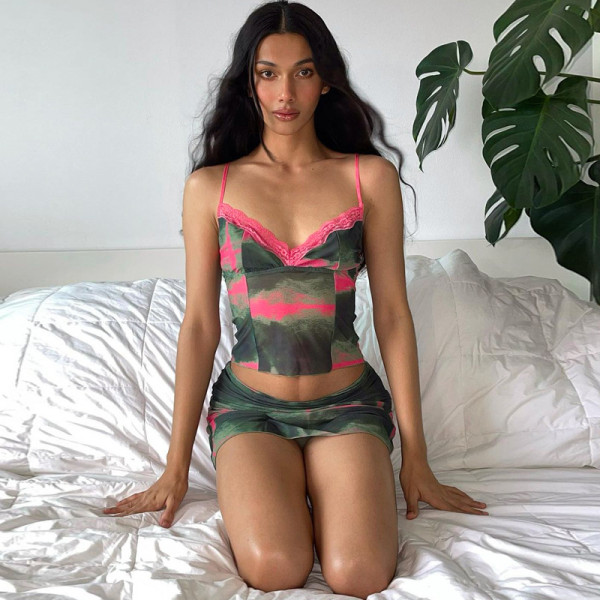 Women's tie dyed multi-color printing V-neck lace side suspender vest miniskirt two-piece set