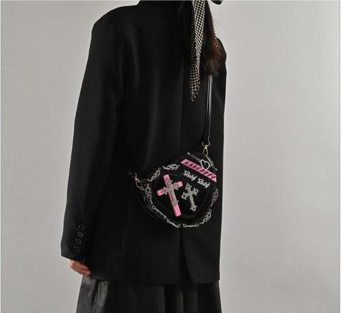 Heart shaped bag with personalized rivet punk style shoulder bag