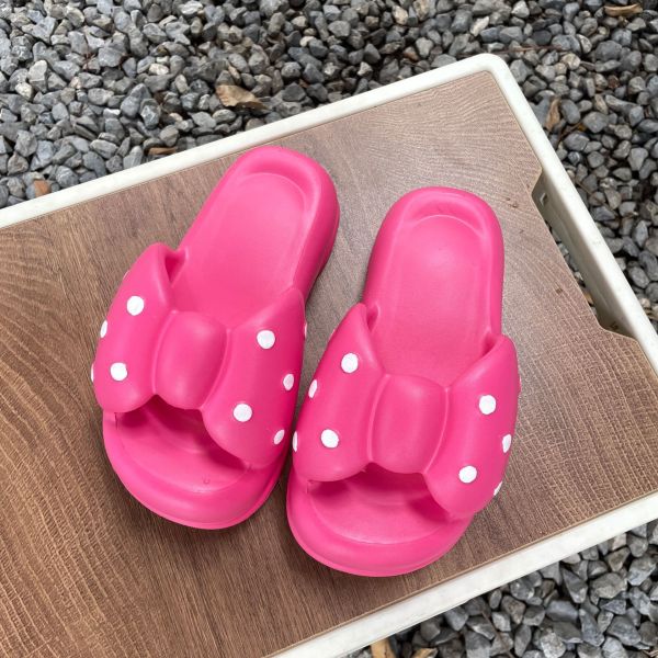 EVA bowknot slippers with thick soles and a cool feeling of stepping on feces