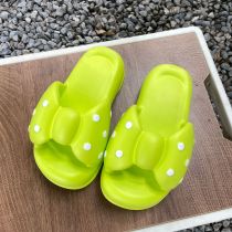 EVA bowknot slippers with thick soles and a cool feeling of stepping on feces EVA bowknot slippers with thick soles and a cool feeling of stepping on feces