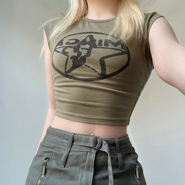Star print contrasting color basic slim fitting camisole with exposed navel short T-shirt top