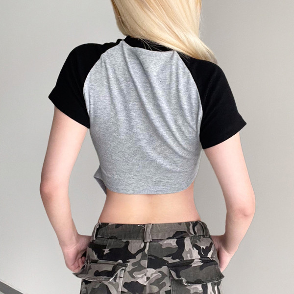 Slim Fit Short Contrast Raglan T-shirt Design Asymmetric Open Umbilical Hollow Letter Top